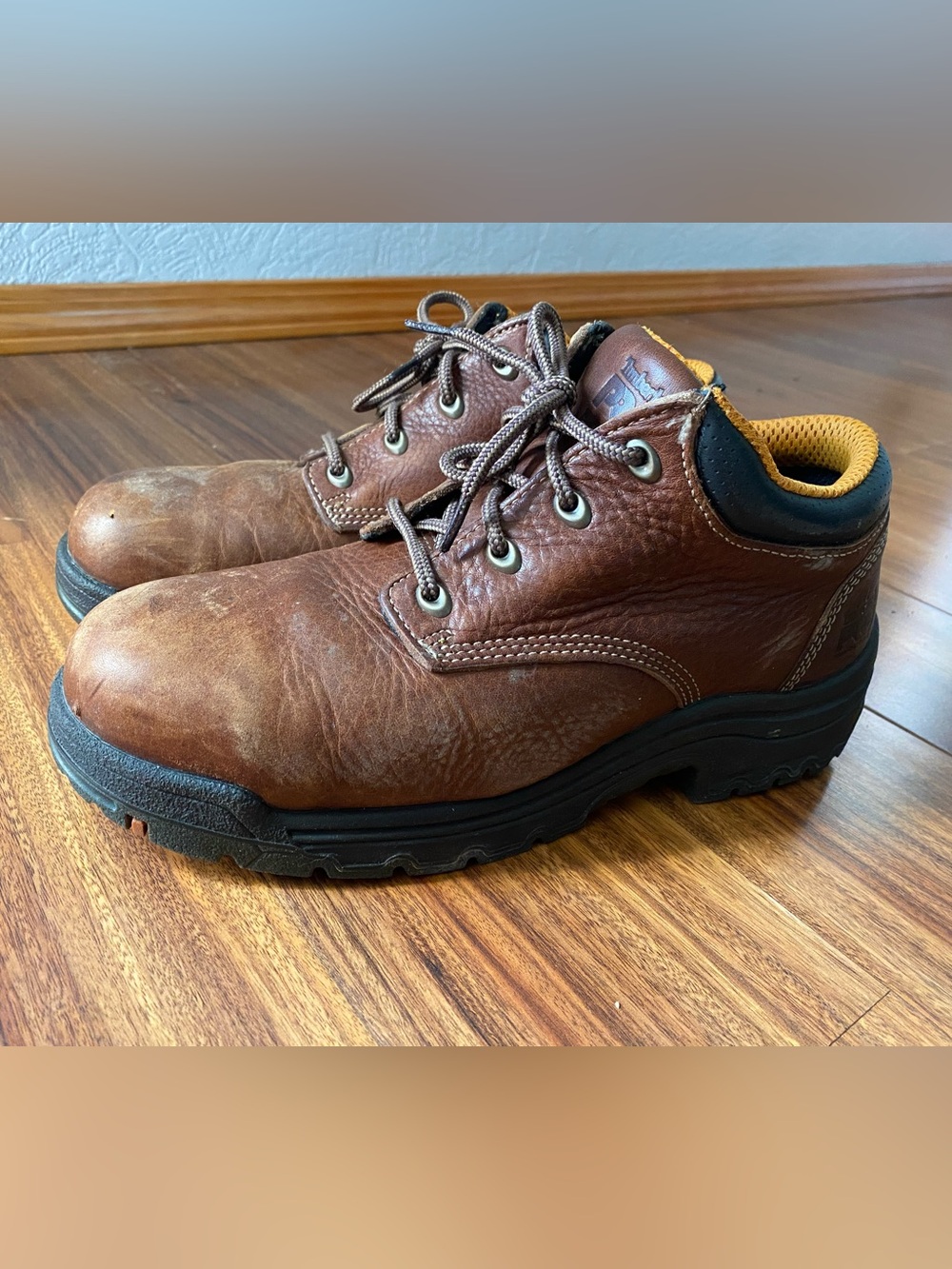 Timberland PRO Steel alloy toe work shoes boots men’s 9